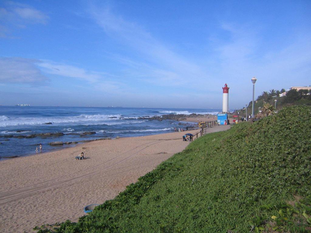 Ben Siesta Self-Catering Apartment Umhlanga Room photo