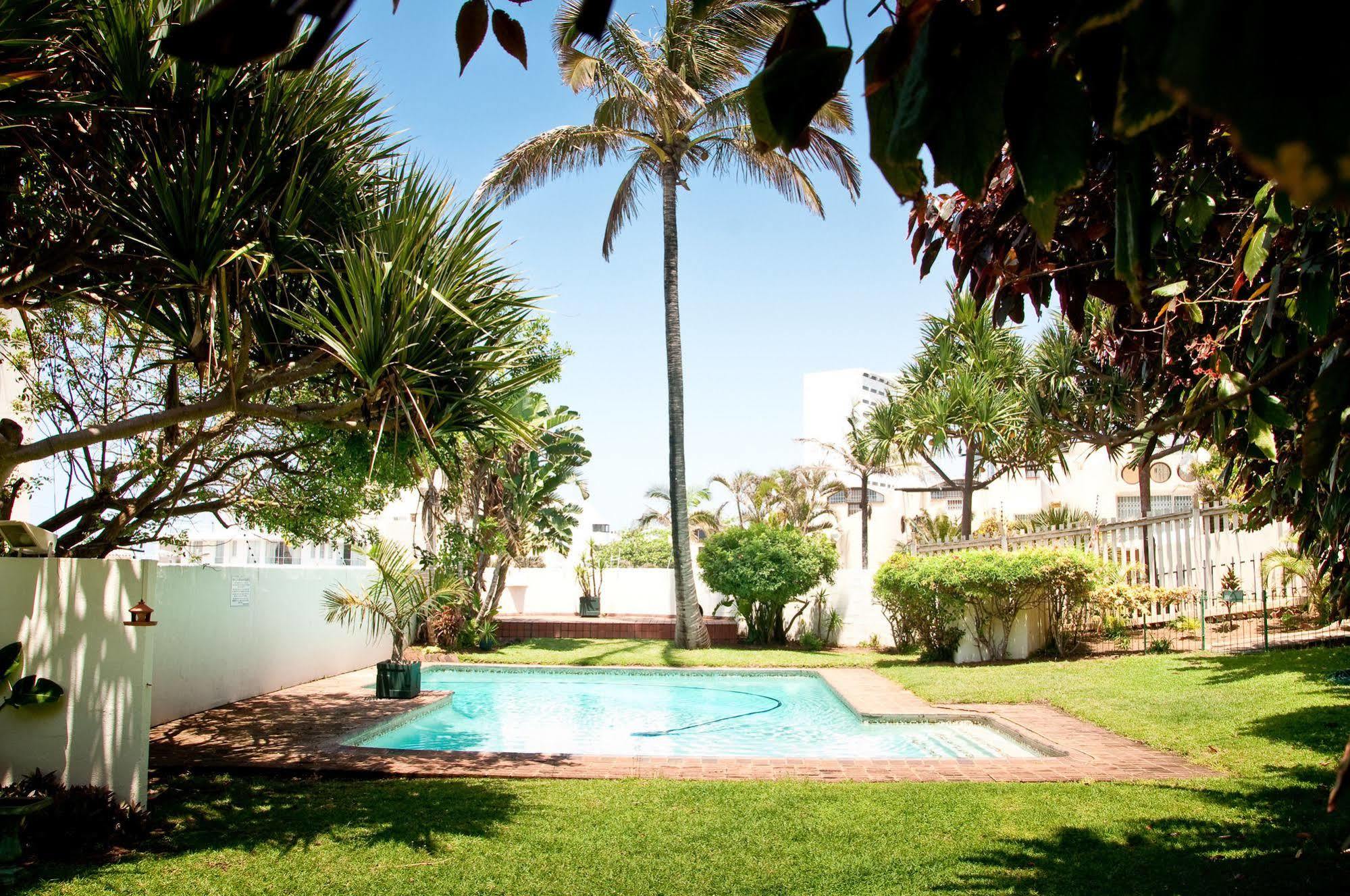 Ben Siesta Self-Catering Apartment Umhlanga Exterior photo